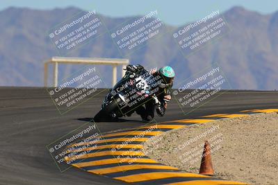 media/Oct-29-2022-CVMA (Sat) [[14c0aa3b66]]/Race 4 500 Supersport-350 Supersport/